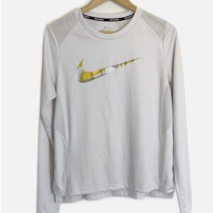 Nike running long sleeve shirt L